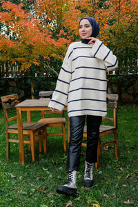 Basic Çizgili Triko Kazak  Lacivert-Beyaz