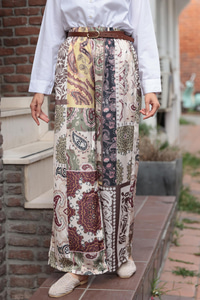 Baskılı Saten Pantolon Kahverengi