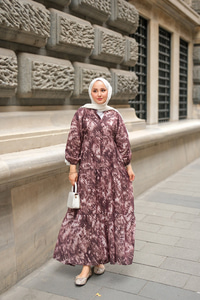 Batik Desen Elbise Kahverengi