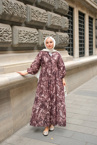 Batik Desen Elbise Kahverengi