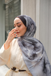 Batik Desen Soft Şal Siyah