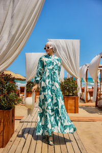 Batik Yaprak Desenli Elbise Yeşil