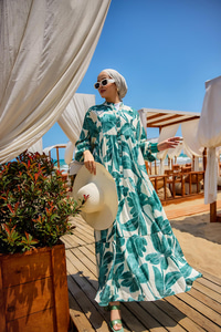 Batik Yaprak Desenli Elbise Yeşil