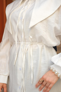 Bebe Yaka Bel Bağlamalı Gömlek Beyaz