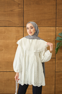 Bebe Yaka Dantel Detay Gömlek Beyaz