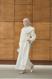 Bebe Yaka Dantel Detay Takım Beyaz