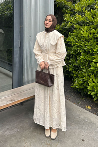 Bebe Yaka Dantel Detay Takım Krem