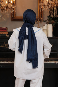 Bebe Yaka Şerit Detaylı Gömlek Beyaz