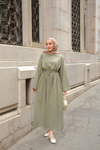 Bel Bağlama Detay Elbise Yeşil