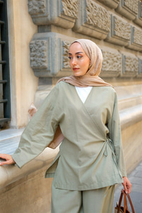 Bel Bağlama Detay İkili Takım Mint Yeşil