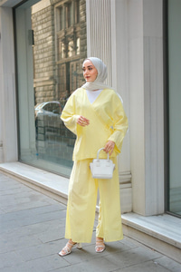 Bel Bağlama Detay İkili Takım Sarı