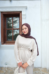 Bel Bağlama Detay İkili Takım Taş