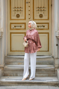 Bel Bağlamalı Desenli Gömlek Vizon