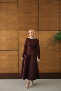 Bel Bağlamalı Etekli Takım Bordo