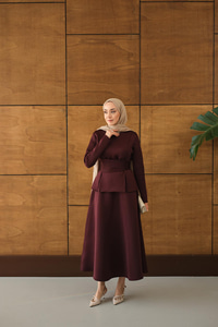 Bel Bağlamalı Etekli Takım Bordo