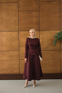 Bel Bağlamalı Etekli Takım Bordo