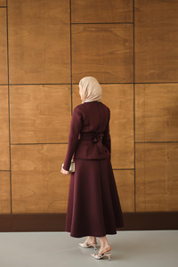 Bel Bağlamalı Etekli Takım Bordo