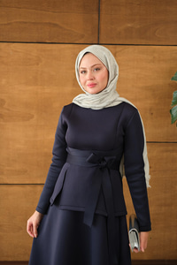 Bel Bağlamalı Etekli Takım Lacivert