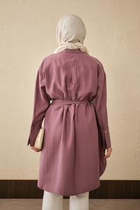 Bel Bağlamalı Gizli Düğmeli Uzun Gömlek Mürdüm