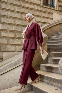 Bel Bağlamalı Gül Detay İkili Takım Mürdüm