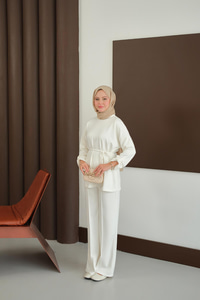 Bel Bağlamalı İkili Takım Ekru