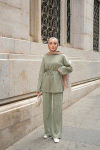 Bel Bağlamalı İkili Takım Yeşil