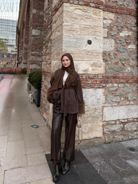 Bel Bağlamalı Kaşe Kaban Kahverengi