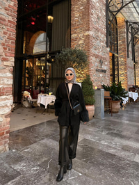 Bel Bağlamalı Kaşe Kaban Siyah