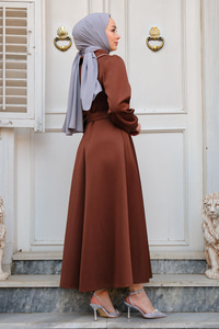 Bel Bağlamalı Kiloş Elbise Kahverengi