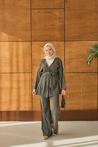 Bel Bağlamalı Kimono Takım Gri