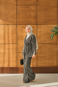 Bel Bağlamalı Kimono Takım Gri