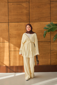 Bel Bağlamalı Kimono Takım Krem