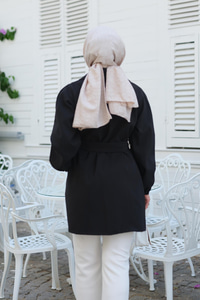 Bel Bağlamalı Kısa Trenç Siyah