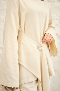 Bel Bağlamalı Pantolonlu Takım Krem