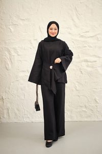 Bel Bağlamalı Pantolonlu Takım Siyah