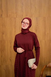 Bel Bağlamalı Taş Detay Triko Elbise Bordo