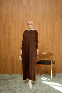 Bel Bağlamalı Taş Detay Triko Elbise Kahverengi