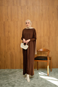 Bel Bağlamalı Taş Detay Triko Elbise Kahverengi