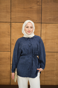 Bel Bağlamalı Tencele Gömlek Lacivert