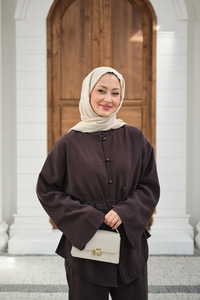 Bel Bağlamalı Top Düğme Detay İkili Takım Kahverengi