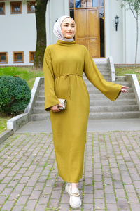 Bel Bağlamalı Triko Elbise Yağ Yeşil