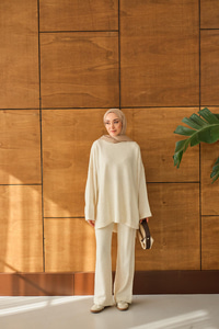 Bel Bağlamalı Triko Takım Krem