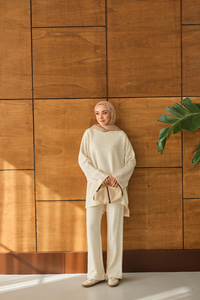 Bel Bağlamalı Triko Takım Krem