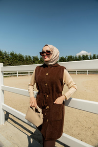 Bel Bağlamalı Triko Yelek Kahverengi