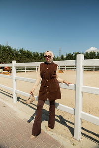 Bel Bağlamalı Triko Yelek Kahverengi