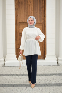 Bel Bağlamalı Tunik Beyaz