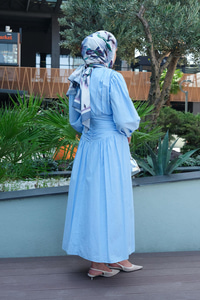 Bel Büzgü Detay Elbise Açık Mavi