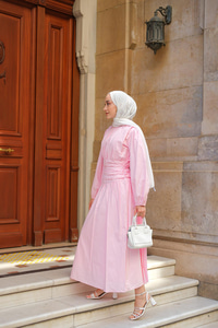 Bel Büzgü Detay Elbise Pembe