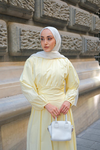 Bel Büzgü Detay Elbise Sarı