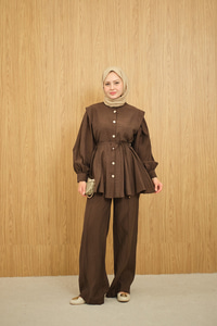 Bel Büzgülü Gold Düğme Detay Pantolonlu Takım Kahverengi